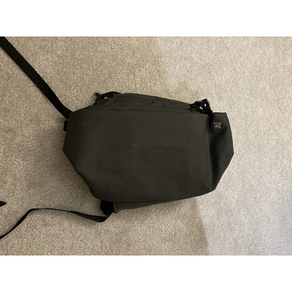 Laptop Backpack / Bag - Green & Black - Adjustable